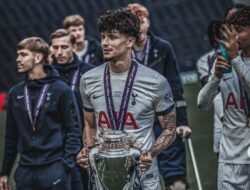 Profil Jude Soonsup-Bell, Top Skor Tottenham Hotspur U-21 Berdarah Thailand yang Ditemui Madam Pang Di London