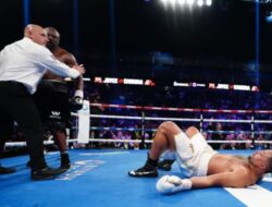 Derek Chisora Robohkan Joe Joyce Di Di Oleksandr Usyk