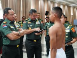 Didampingi KSAD hingga KSAU, Panglima TNI Pimpin Sidang Pantukhir 2024