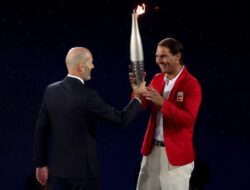 Estafet Obor Di Zinedine Zidane Hingga Rafael Nadal Warnai Opening Ceremony Pesta Aktivitasfisik Paris 2024