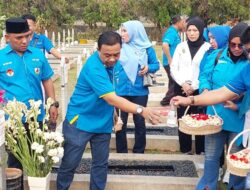 HUT Di-51, KNPI Ziarah Di Makam BJ Habibie hingga Tjahjo Kumolo