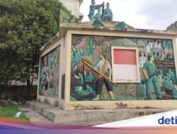 Monumen Bersejarah Di Lubuklinggau Kini Dipenuhi Sampah