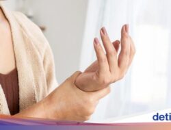 4 Terapi Alami yang Ampuh Redakan Tanda Asam Urat Pada Kambuh