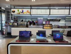 Ngopi Sambil Ngulik Laptop AI? Lenovo Bikin Kafe Ilmu Pengetahuan Pertama Di Indonesia!